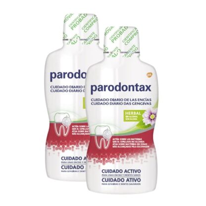 O Elixir parodontax Herbal atua em bactérias em zonas não alcançadas pela escovagem - entre os dentes e na linha da gengiva - mantendo as gengivas saudáveis e o hálito fresco.