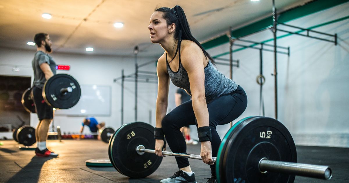 A Importância do Peso Morto para o Fitness Feminino
